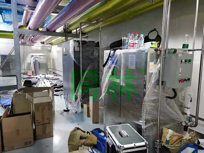 某大型藥廠潔凈間臭氧發(fā)生器工作現場